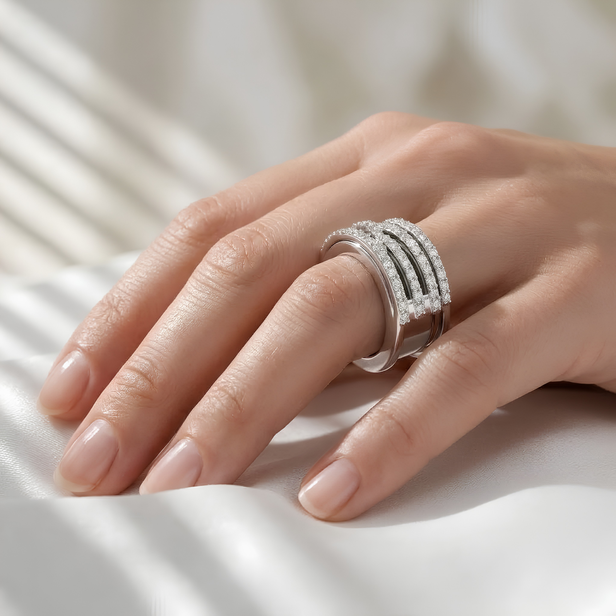Luxury Pavé Oura Ring 5 Ring Jacket Sterling Silver