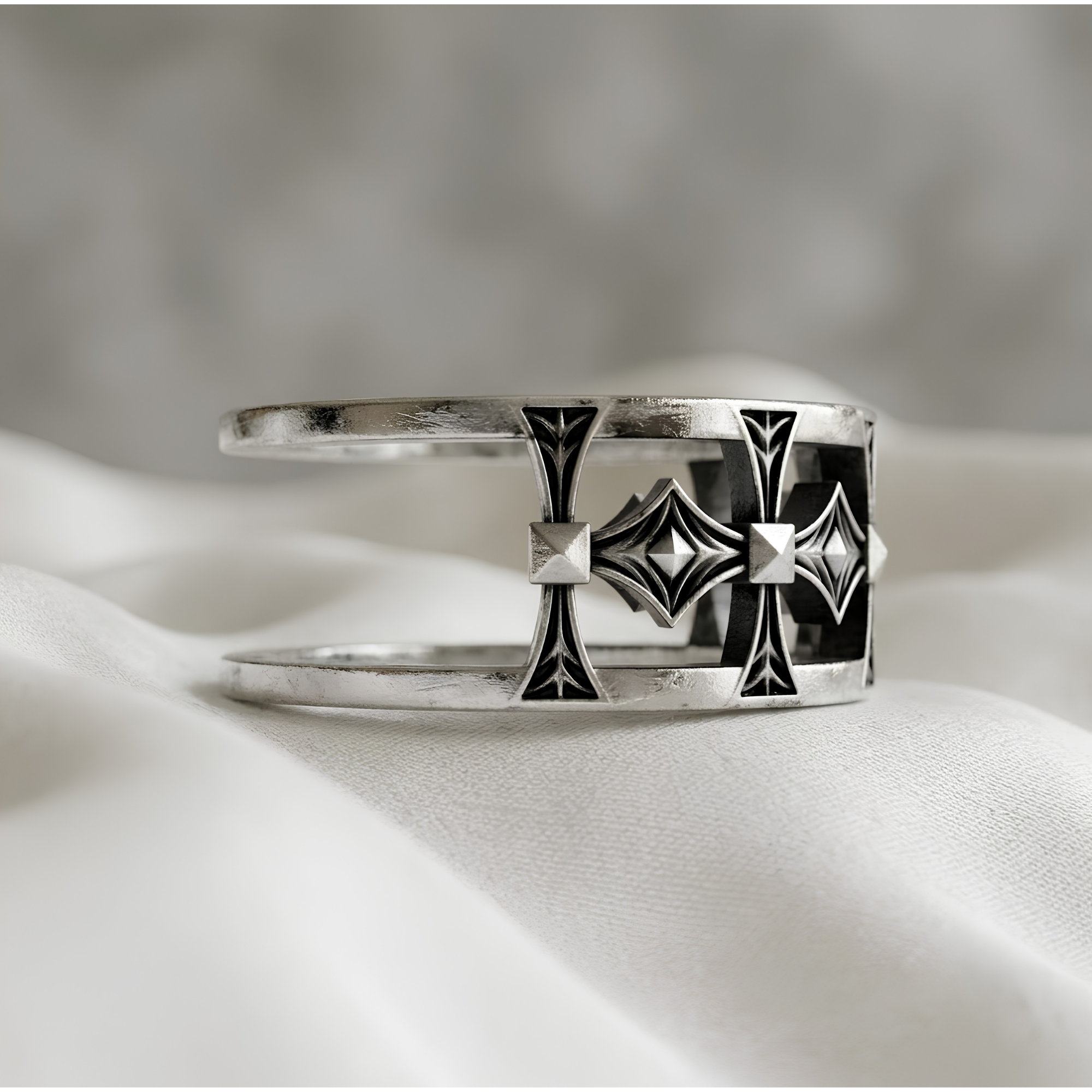 Gothic Cross Oura Ring 5 Jacket Sterling Silver Smart Ring Cover