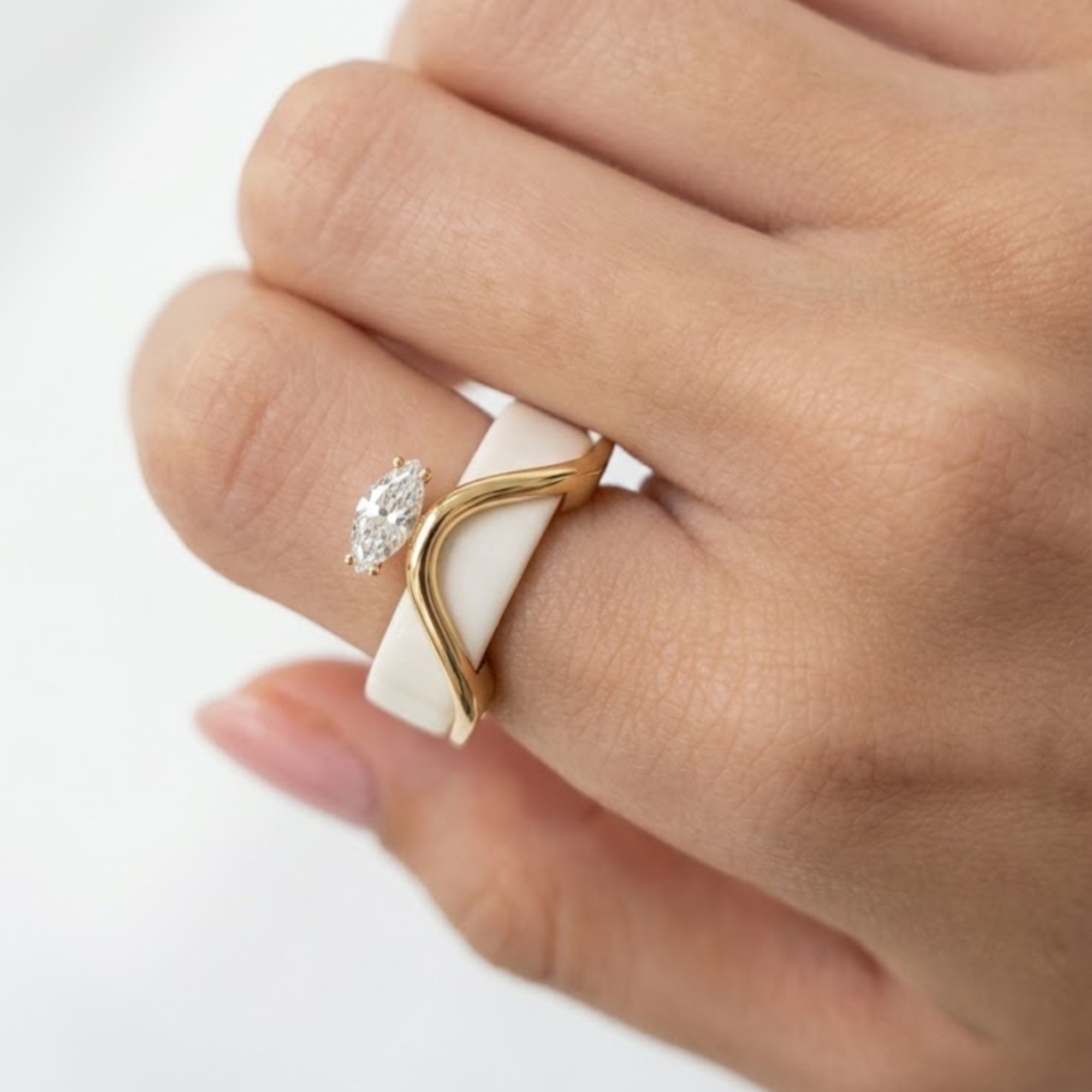 Marquise Solitaire Oura Ring Silver Wave Jacket