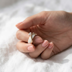 Marquise Solitaire Oura Ring Silver Wave Jacket