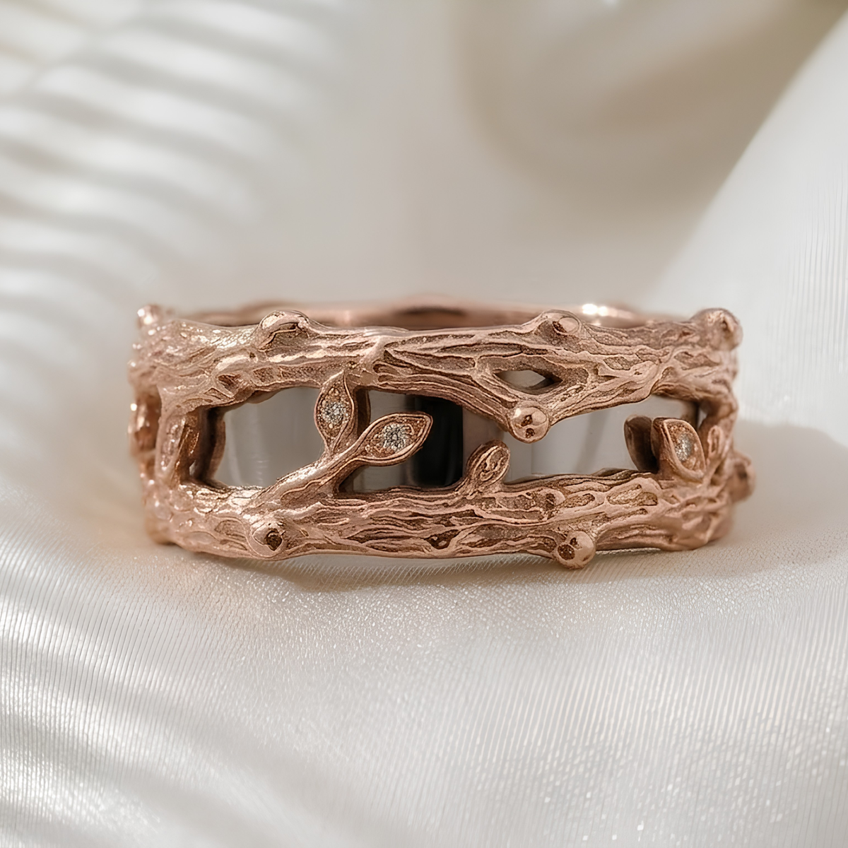 Forest Leaf Oura Ring 5 Jacket, Moissanite Pavé Smart Ring Cover
