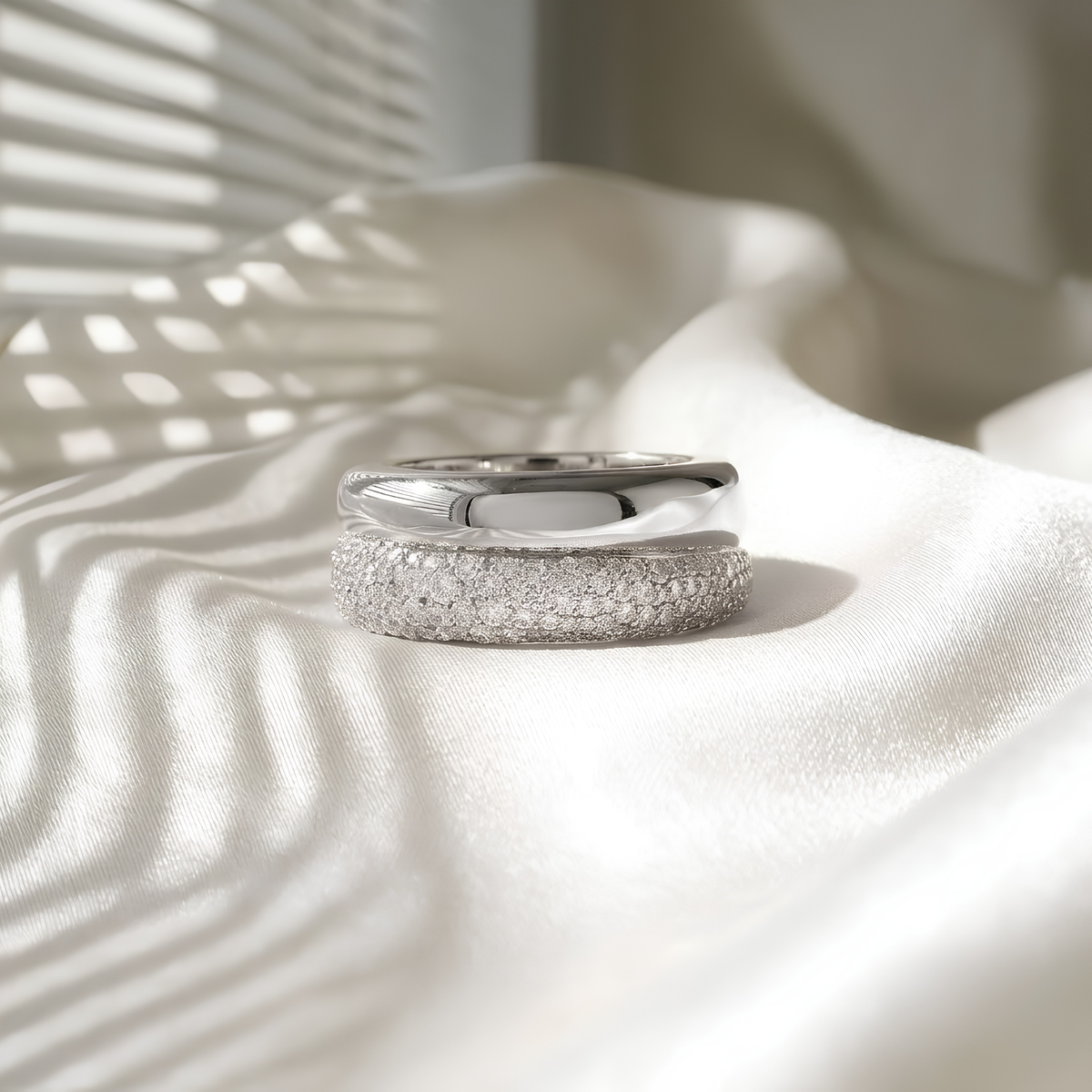 Pavé Dome Ring Cover for Oura Gen 5 Silver Smart Ring Guard