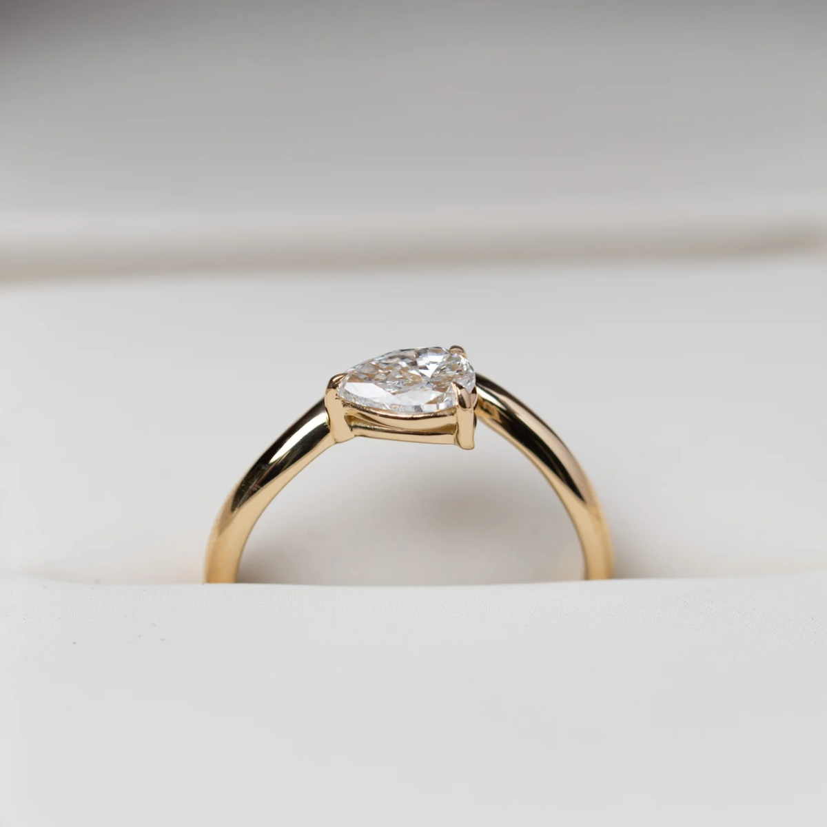 Sculptural Pear Diamond Ring in Solid Gold – 0.50 CT