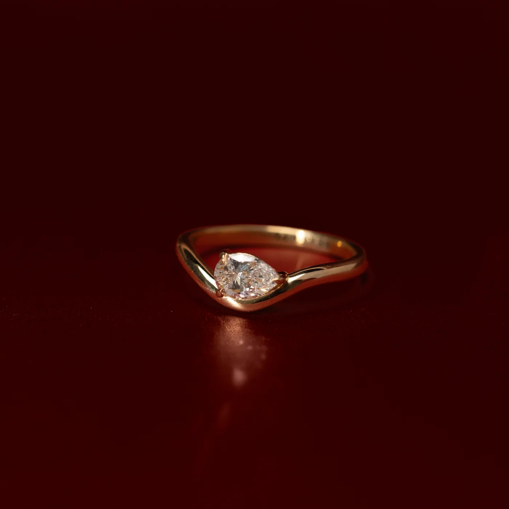 Sculptural Pear Diamond Ring in Solid Gold – 0.50 CT