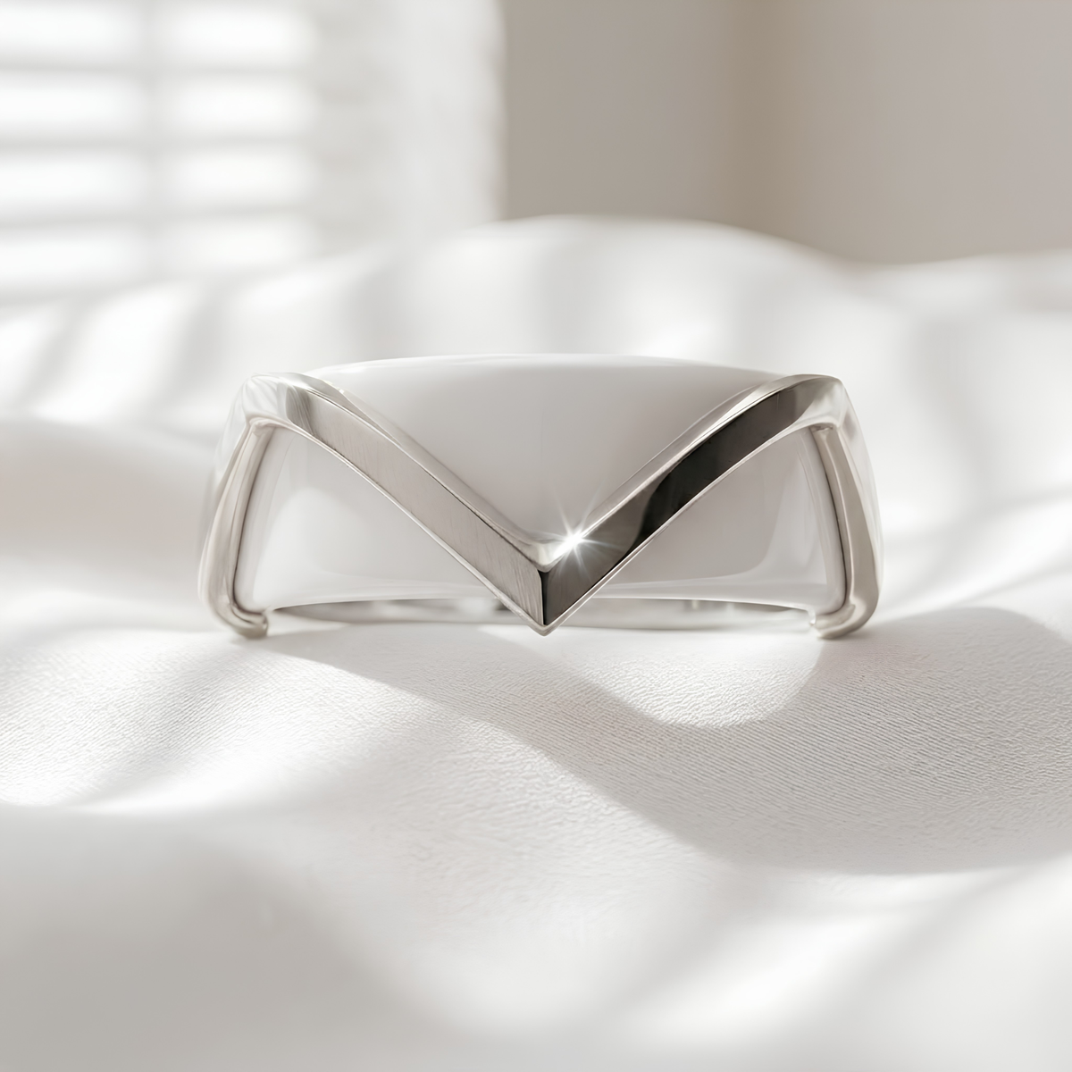 Minimalist Chevron Oura Ring 5 Cover — Sterling Silver
