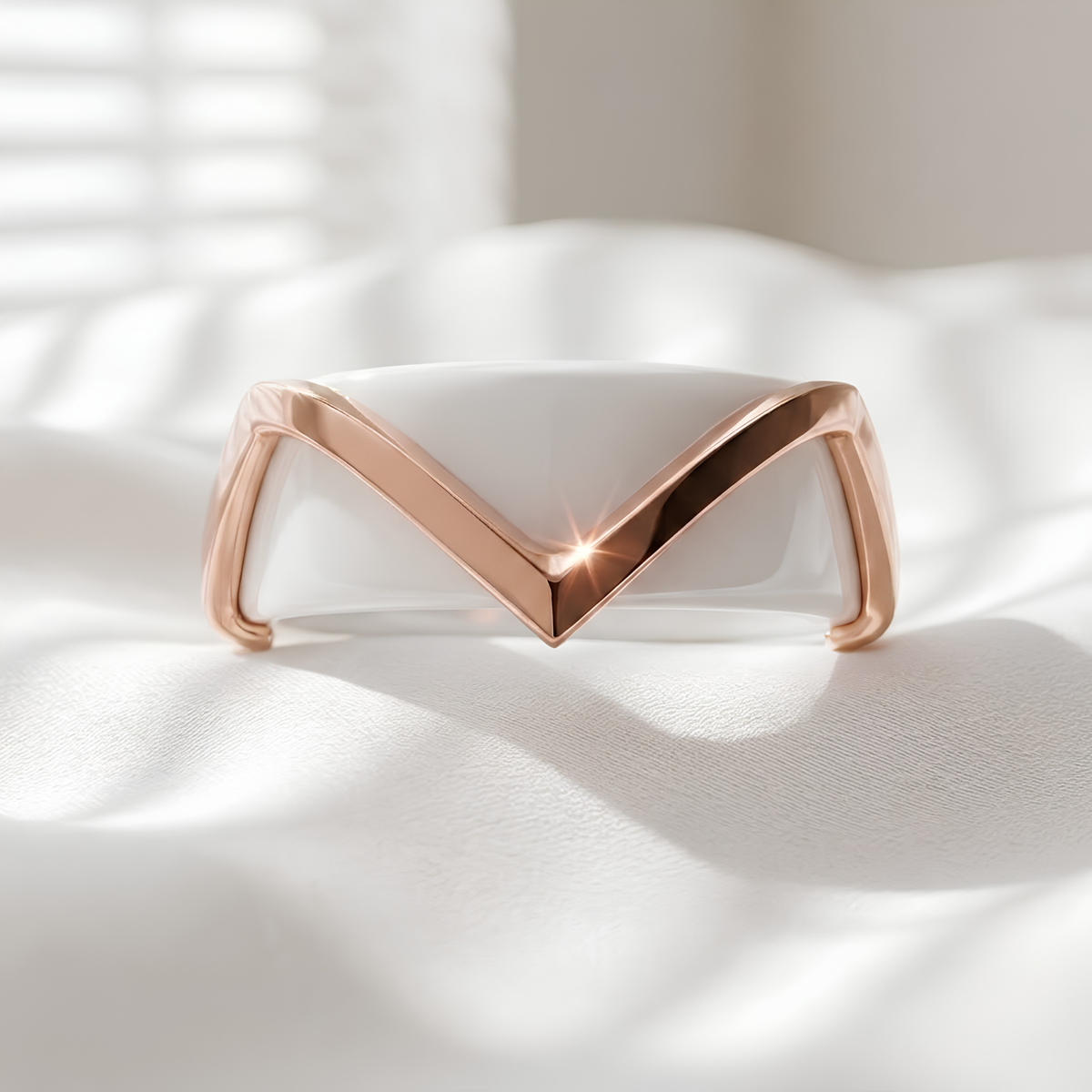 Minimalist Chevron Oura Ring 5 Cover — Sterling Silver