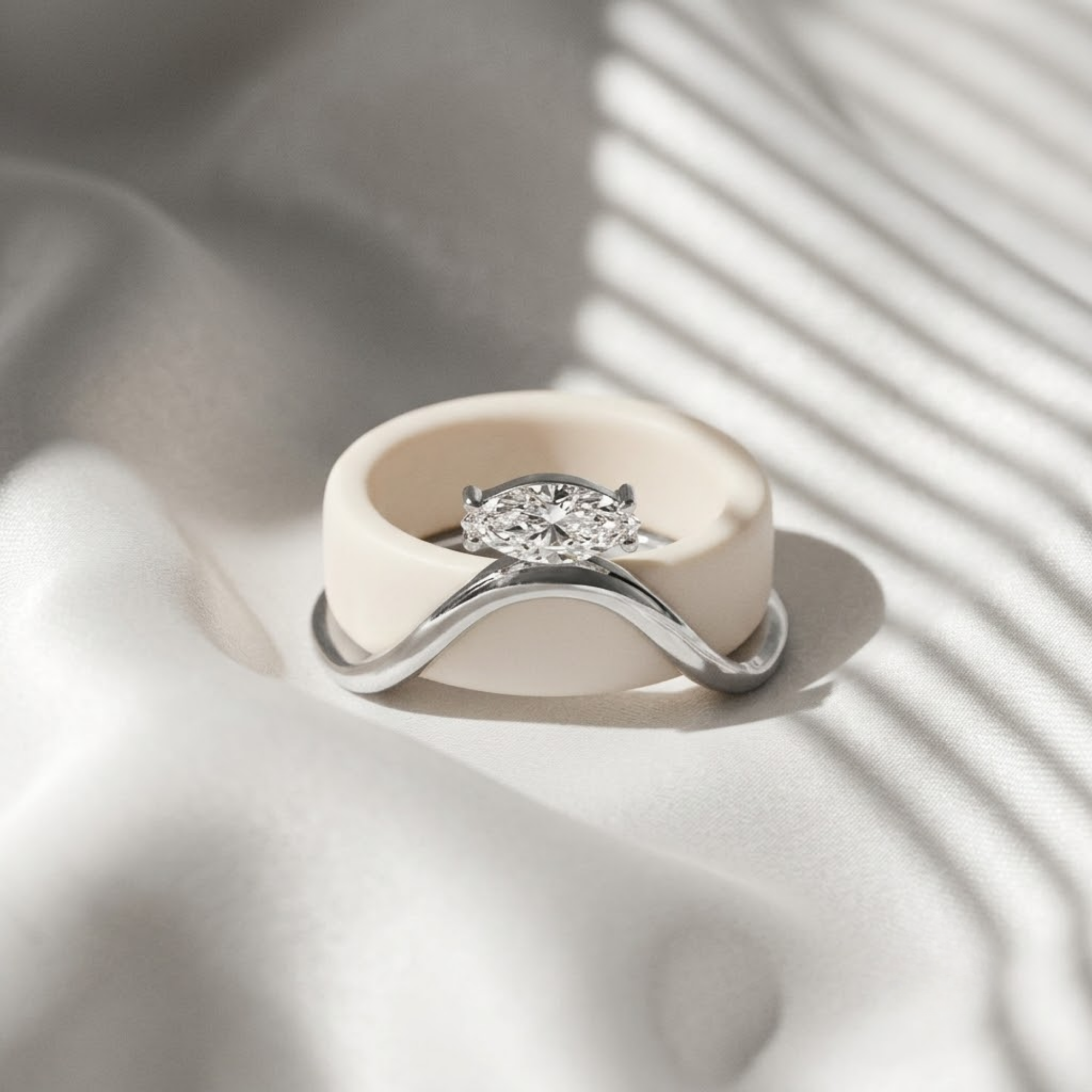 Marquise Solitaire Oura Ring Silver Wave Jacket