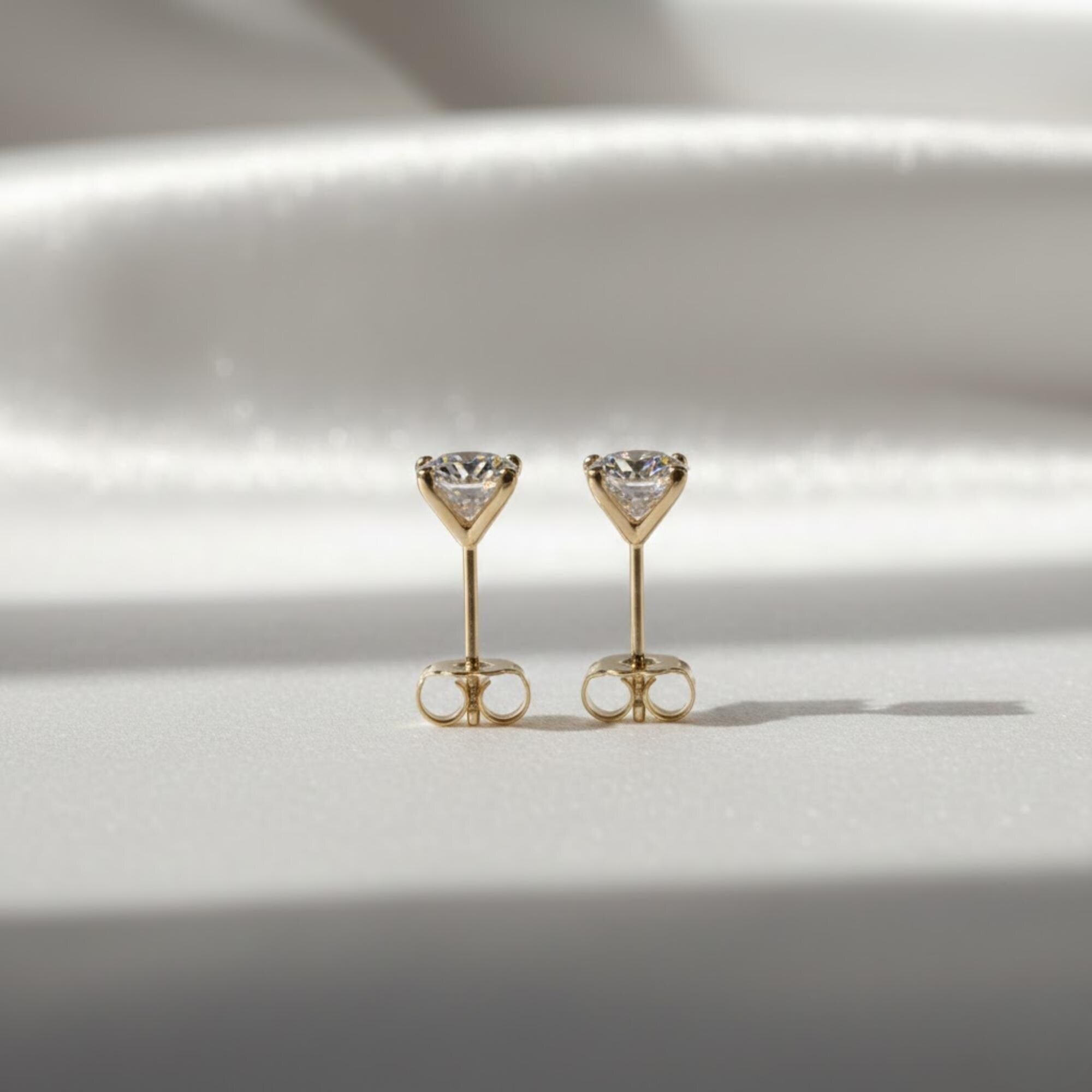 1.00 Carat Round Cut Diamonds Martini Set Stud Earrings