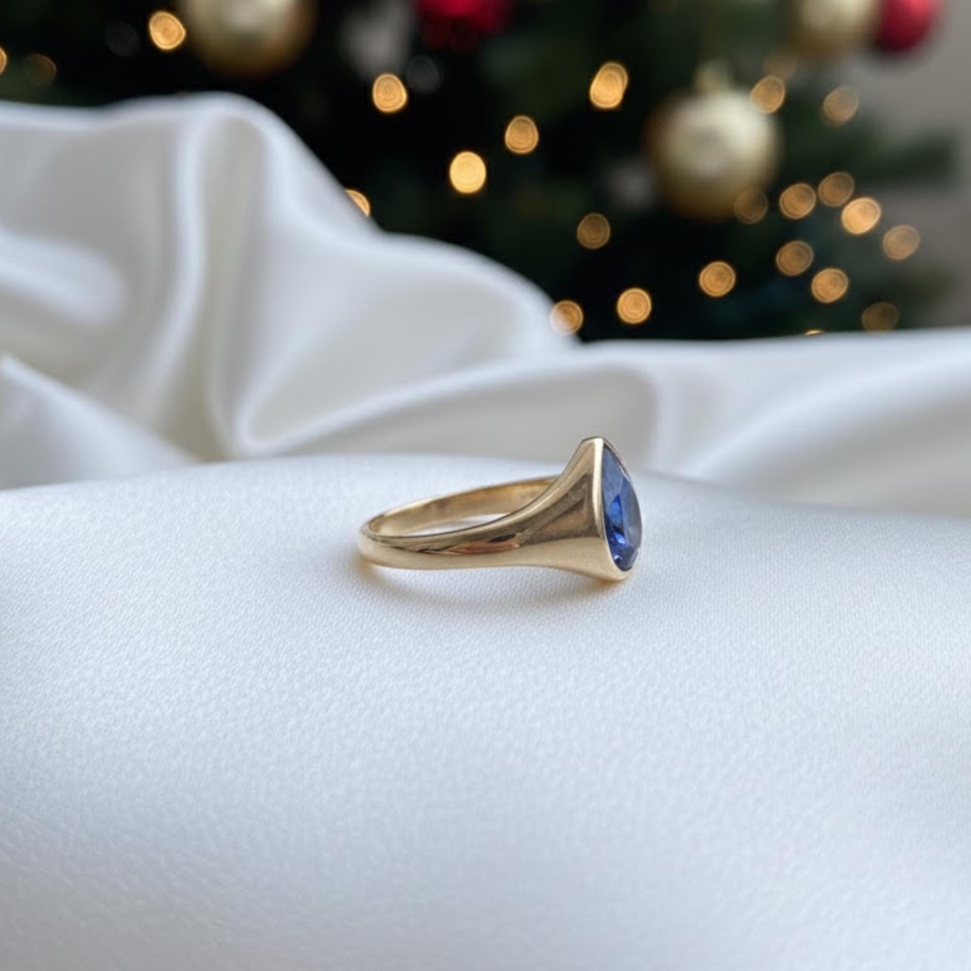 1 Carat Pear Sapphire Signet Ring | Yellow Gold Teardrop Blue Stone Ring | Flush Bezel Set | Dainty Statement Jewelry | Modern Tapered Shank