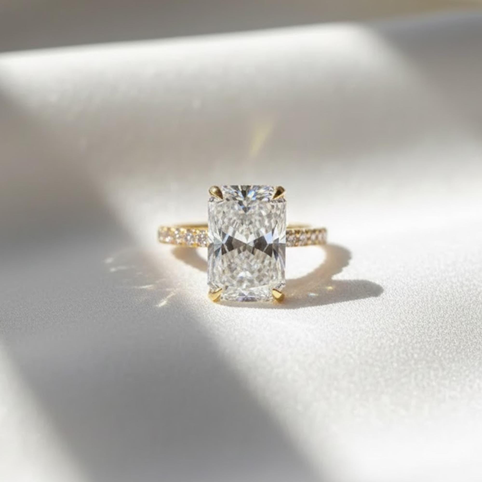 Exceptional 10 Carat Elongated Radiant Cut Lab Grown Diamond Engagement Ring With Side Stones / 18K Gold / IGI Certified