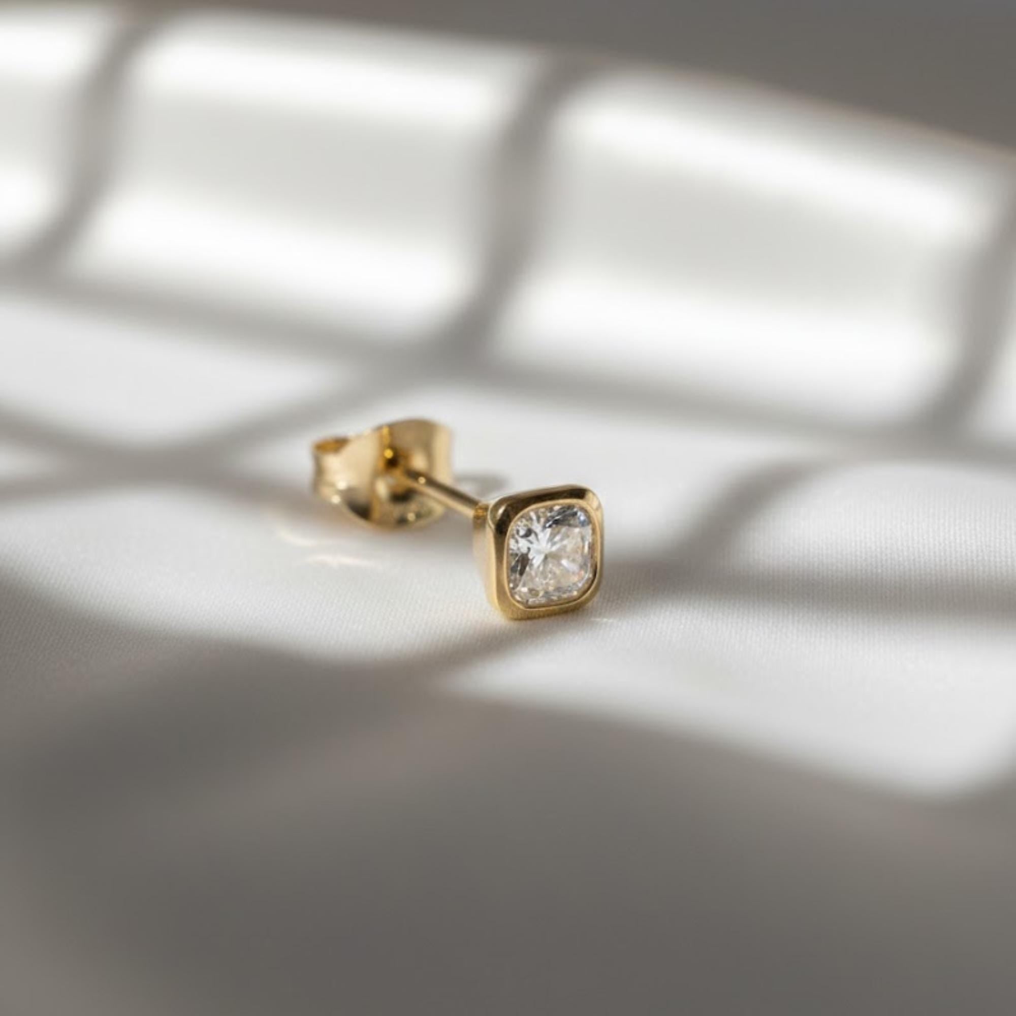 Single Cushion Moissanite Stud | 0.50 Carat Square Stud Earring | 10K Gold Bezel Earring