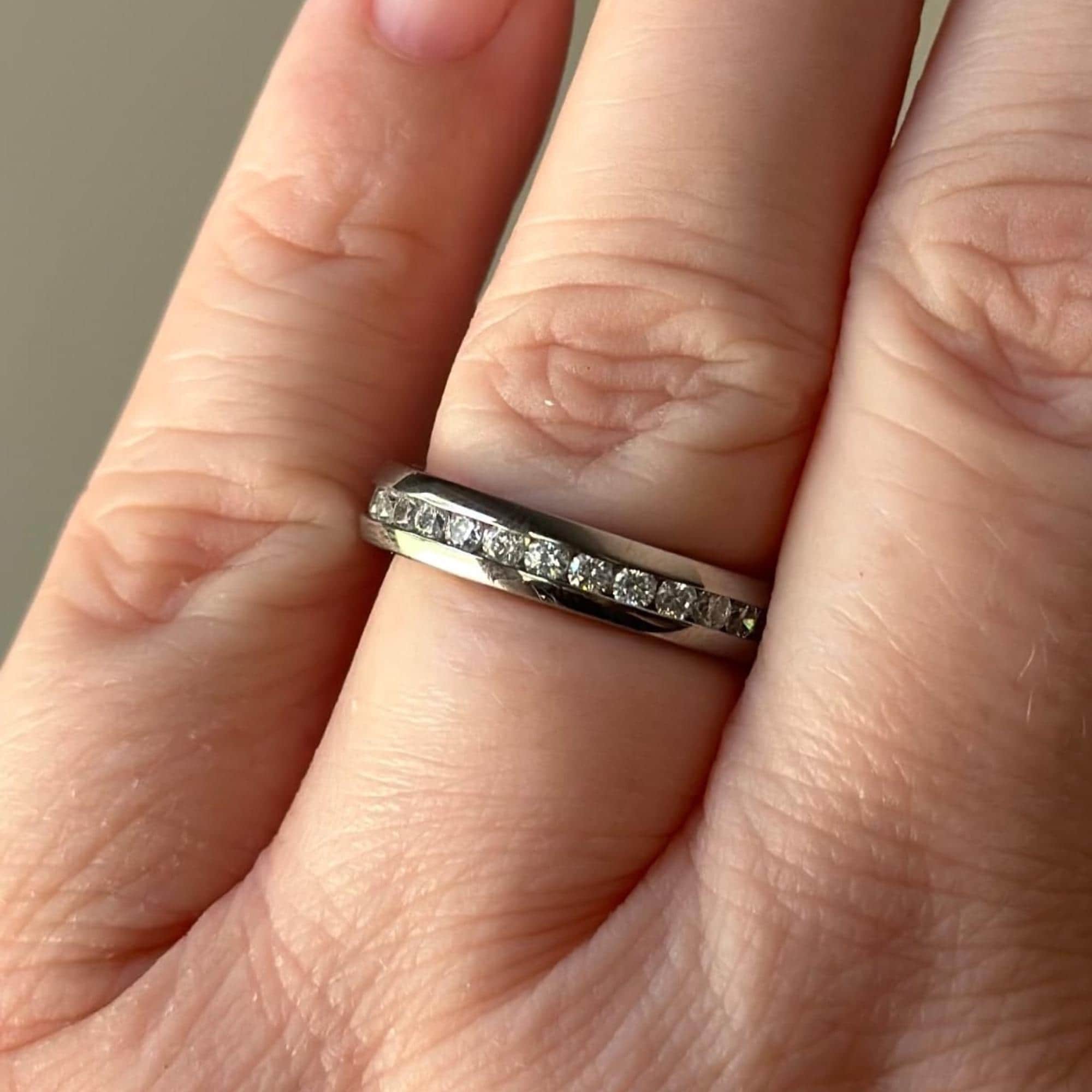 Flush Set CZ Eternity Band Sterling Silver Wedding Ring 2.5mm 4mm Minimalist Stacking Band