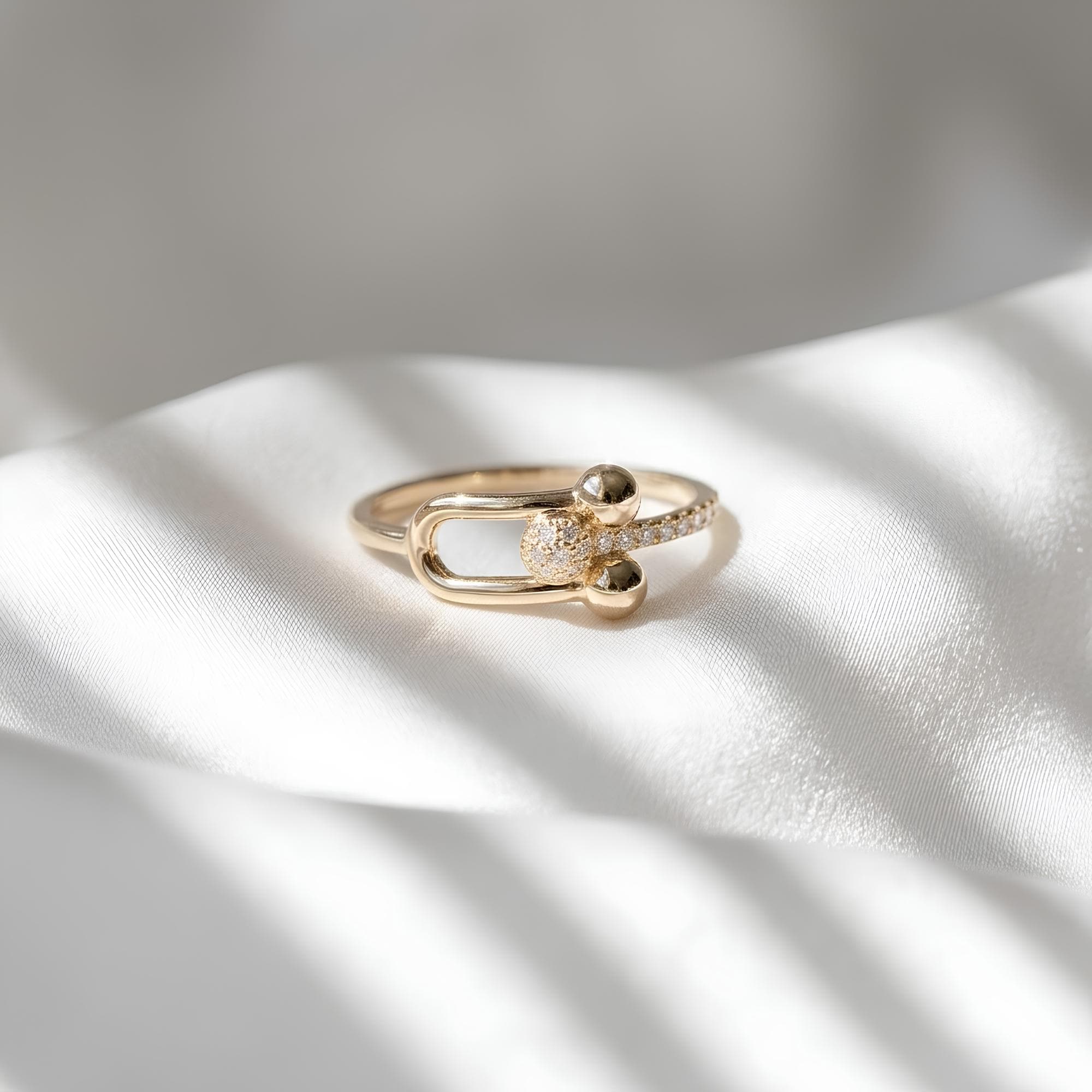 Minimalist Hardware Link Diamond Ring 14K Gold Lab Grown Diamond Pavé Ring Modern Link Engagement Promise Ring